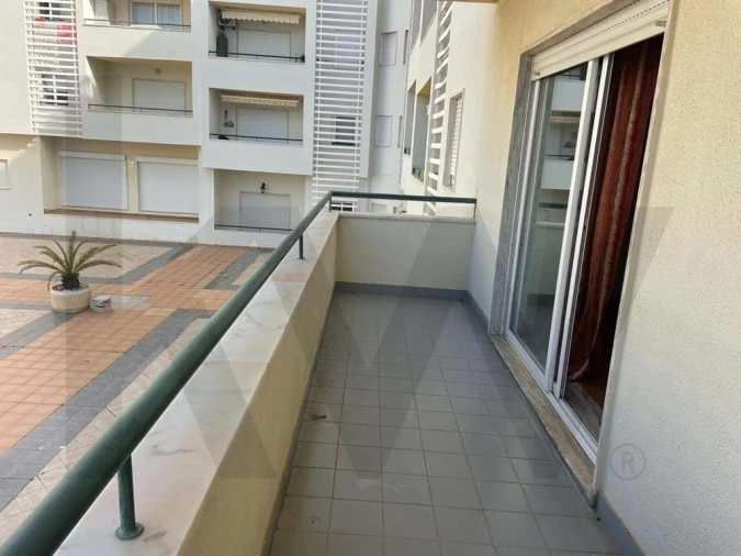Apartamento T1 para Arrendamento férias em Armação de Pera Foto 12