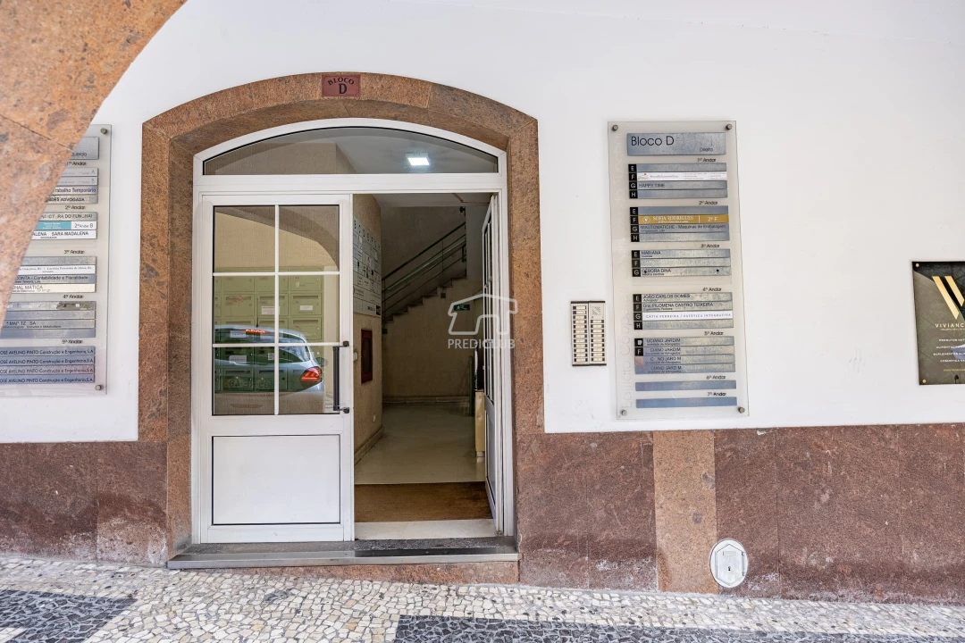 Escritório para Venda em Funchal (Se) Foto 9