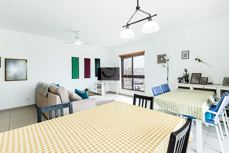 Apartamento T2 para Venda em Armação de Pera Foto 9