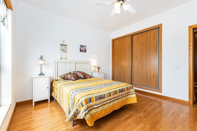 Apartamento T2 para Venda em Armação de Pera Foto 17