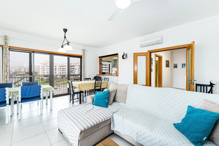 Apartamento T2 para Venda em Armação de Pera Foto 10