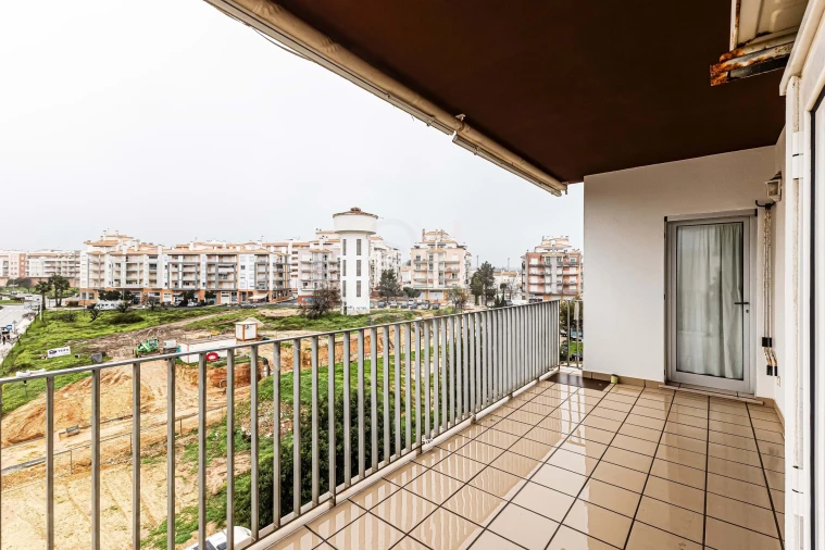 Apartamento T2 para Venda em Armação de Pera Foto 11