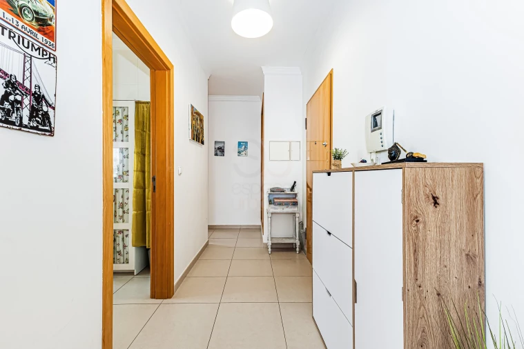Apartamento T2 para Venda em Armação de Pera Foto 4