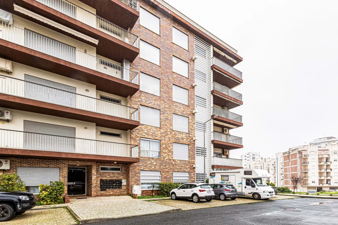 Apartamento T2 para Venda em Armação de Pera Foto 3