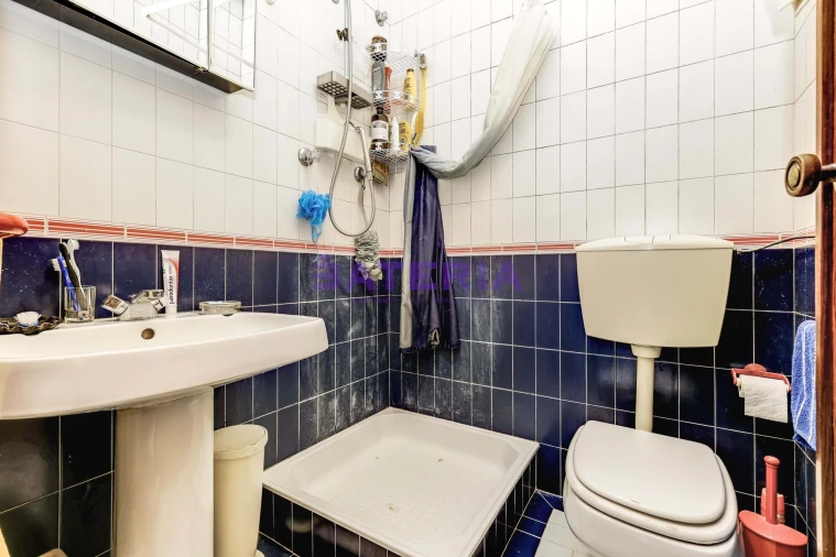 Apartamento T3 para Venda em Algés, Linda-A-Velha e Cruz Quebrada-Dafundo Foto 17