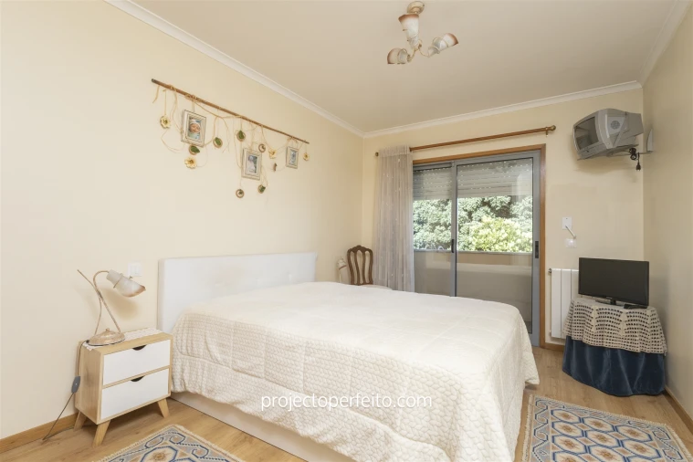 Apartamento T2 para Venda em São Felix da Marinha Foto 9