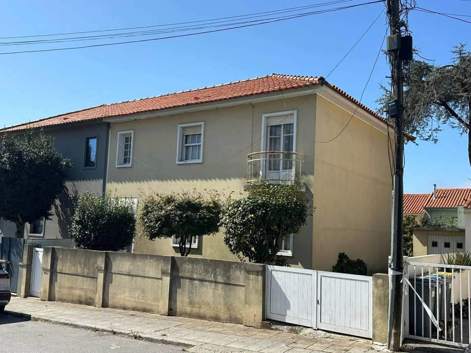 Moradia T4 para Venda em Aldoar, Foz do Douro e Nevogilde Foto 9