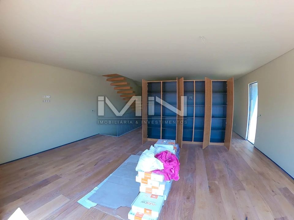 Moradia T3 para Venda em Gondomar (São Cosme), Valbom e Jovim Foto 7