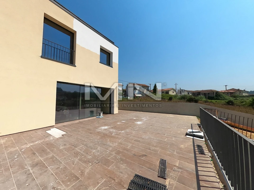 Moradia T3 para Venda em Gondomar (São Cosme), Valbom e Jovim Foto 39