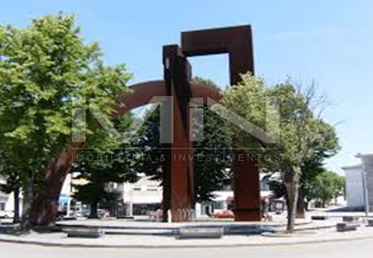 Apartamento T3 para Venda em Paços de Ferreira Foto 12