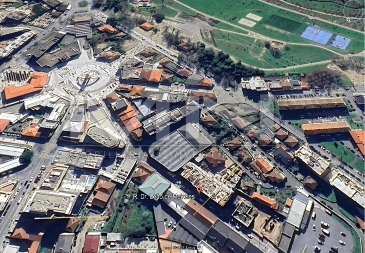 Loja para Venda em Paços de Ferreira Foto 1