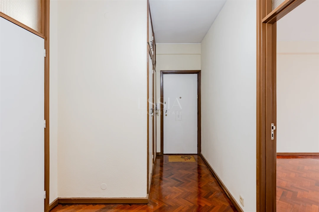 Apartamento T3 para Venda em Bonfim Foto 35