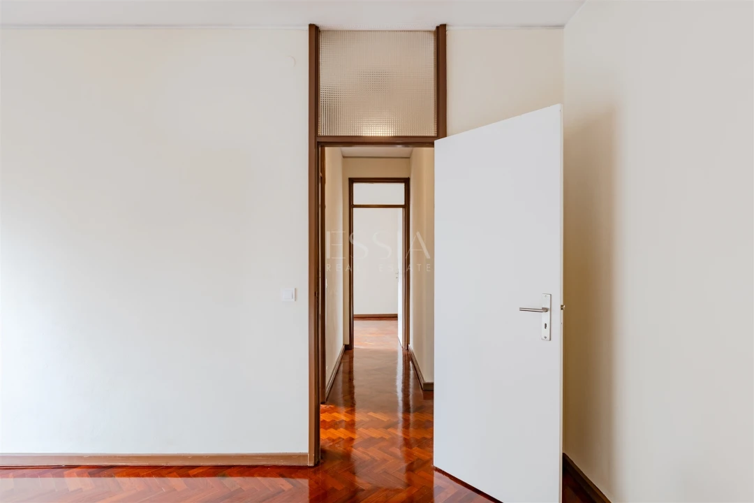 Apartamento T3 para Venda em Bonfim Foto 21