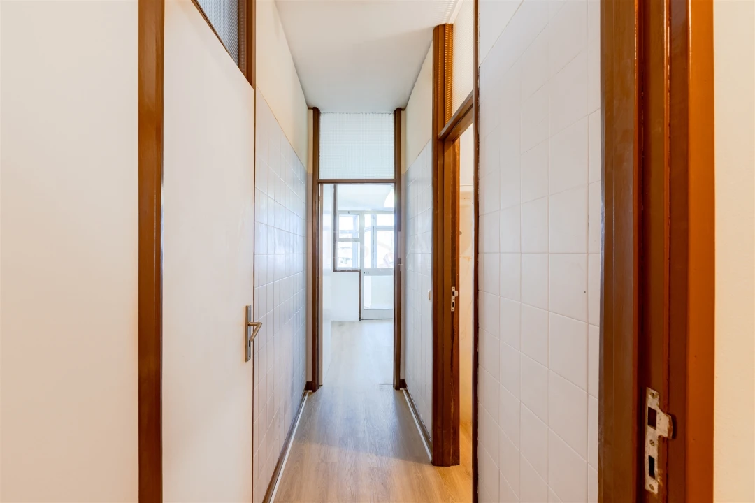 Apartamento T3 para Venda em Bonfim Foto 10