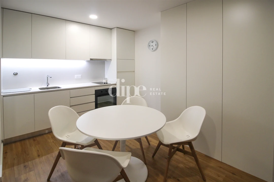 Apartamento T1 para Arrendamento em Azurem Foto 5