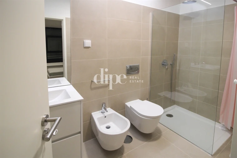 Apartamento T1 para Arrendamento em Azurem Foto 10