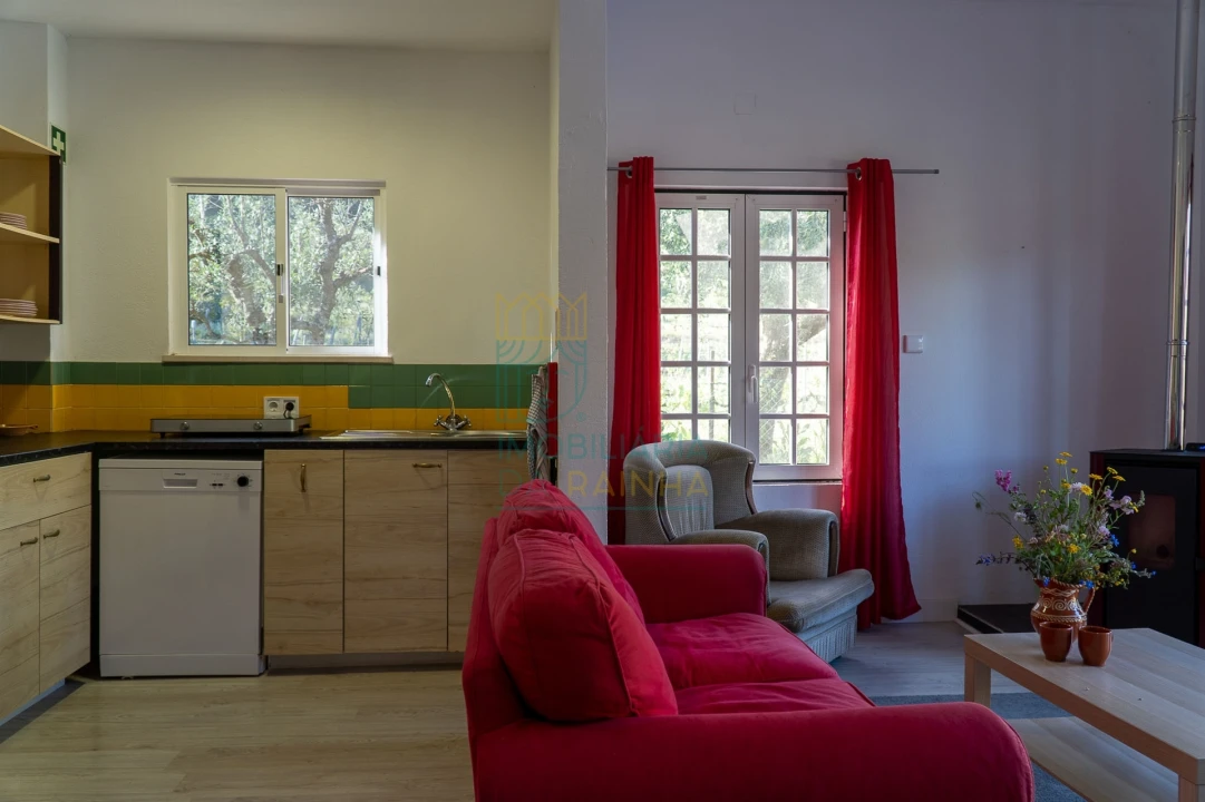 Quinta T8 para Venda em Lamas Foto 35