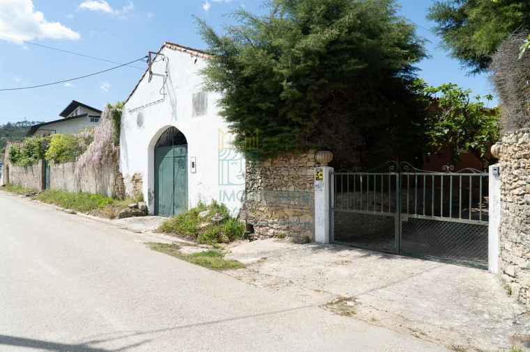 Quinta T8 para Venda em Lamas Foto 43