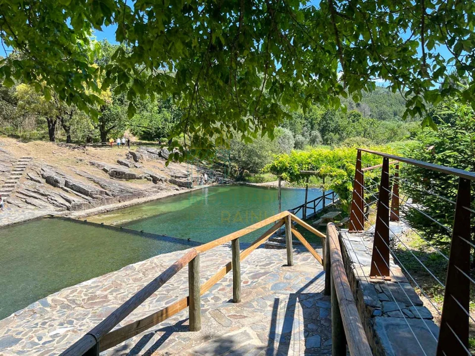 Negócio para Venda em Castanheira de Pêra e Coentral Foto 4