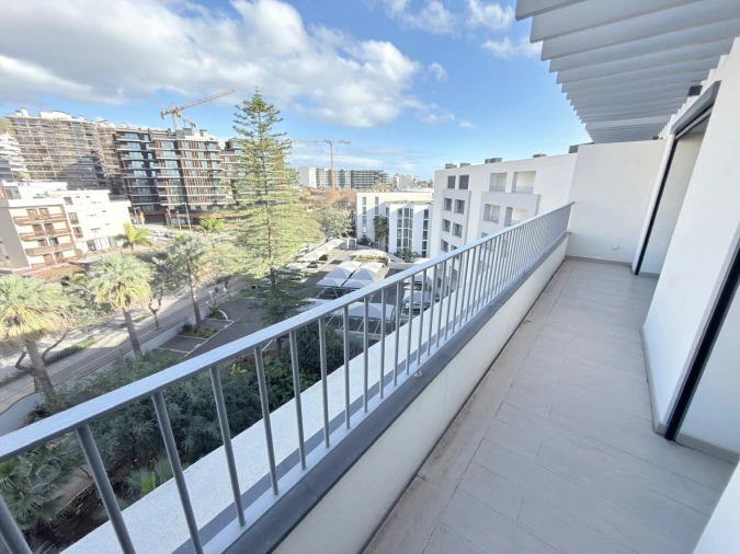 Apartamento T2 para Venda em São Martinho Foto 5