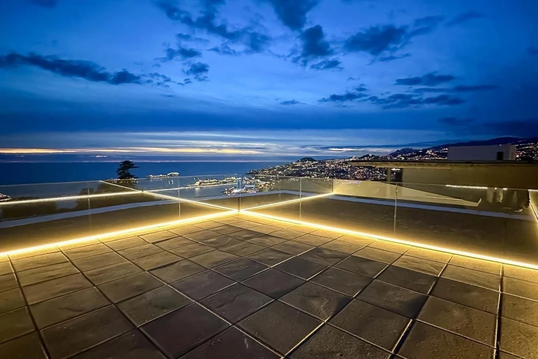 Moradia T4 para Venda em Funchal (Santa Maria Maior) Foto 56