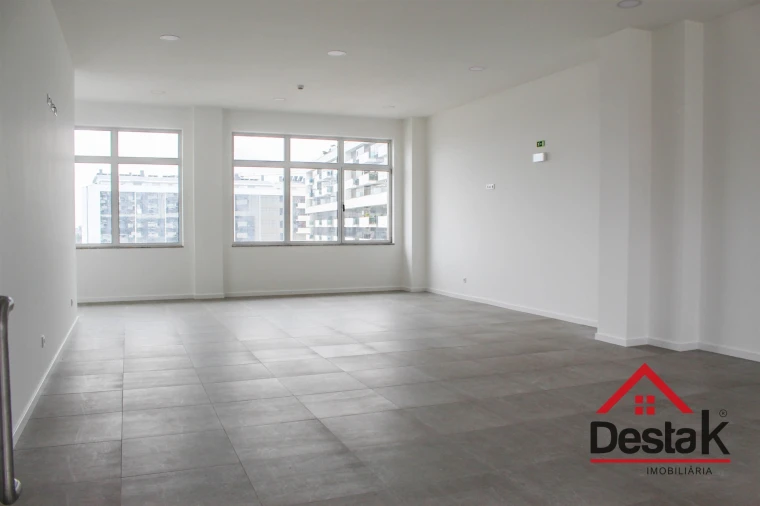 Loja para Venda em Ranhados