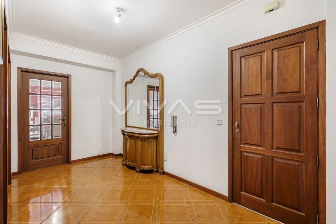 Apartamento T3 para Venda em Vila Verde e Barbudo Foto 10