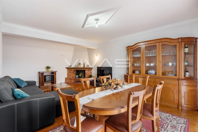 Apartamento T3 para Venda em Vila Verde e Barbudo Foto 7