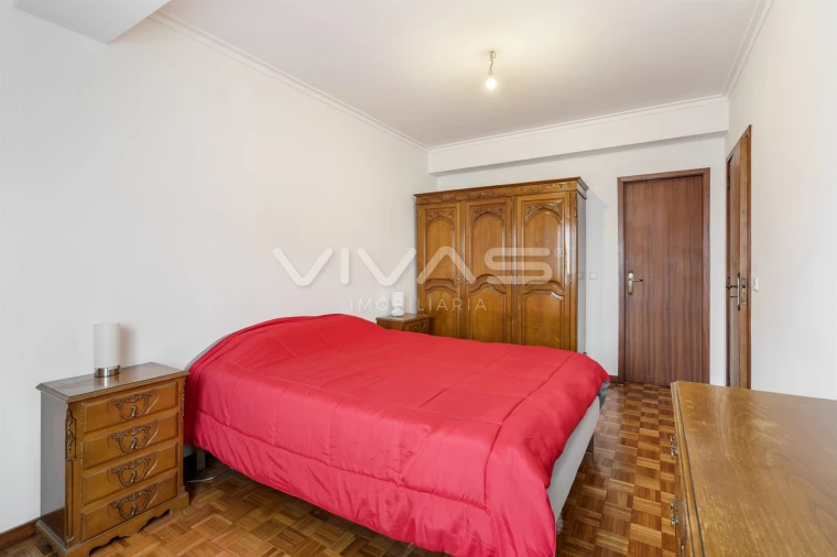 Apartamento T3 para Venda em Vila Verde e Barbudo Foto 14