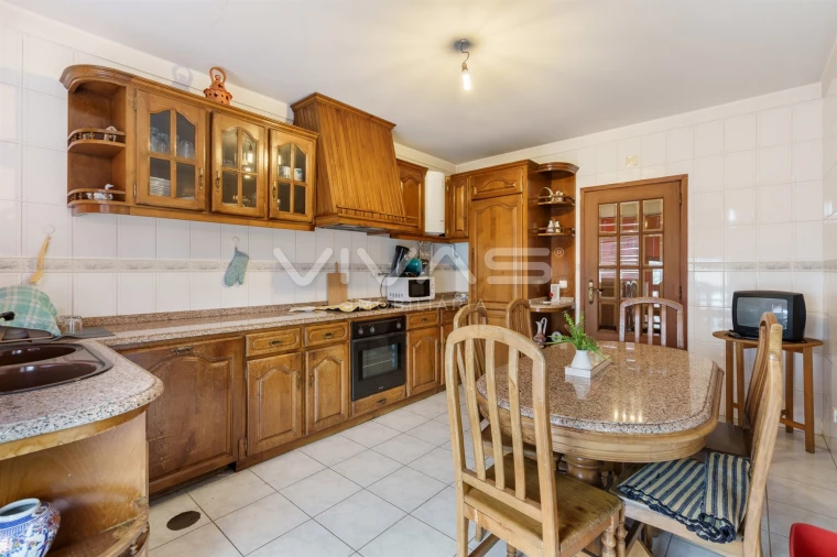 Apartamento T3 para Venda em Vila Verde e Barbudo Foto 3