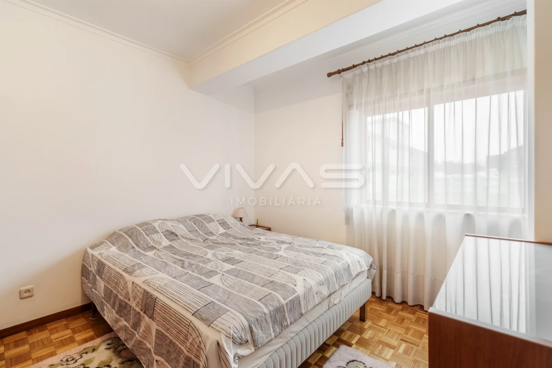 Apartamento T3 para Venda em Vila Verde e Barbudo Foto 12