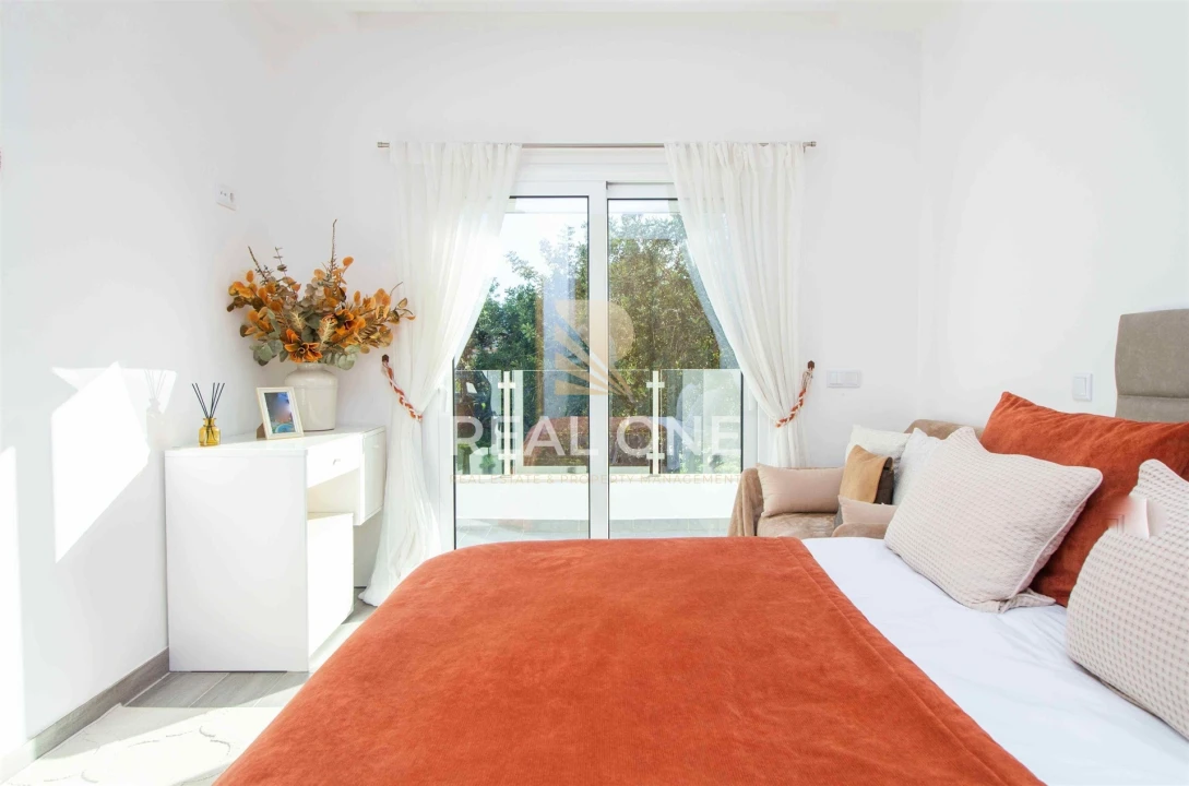 Moradia T4 para Venda em Paderne Foto 26