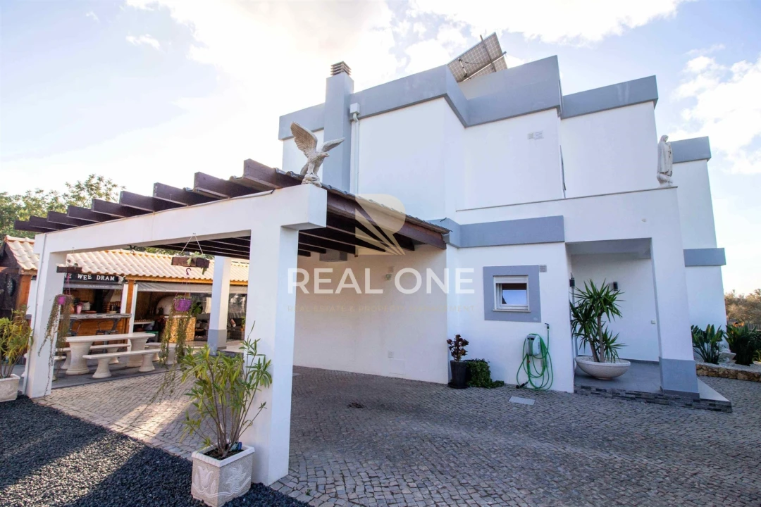 Moradia T4 para Venda em Paderne Foto 51