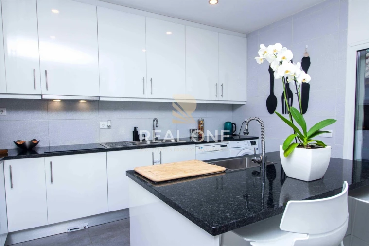 Moradia T4 para Venda em Paderne Foto 9