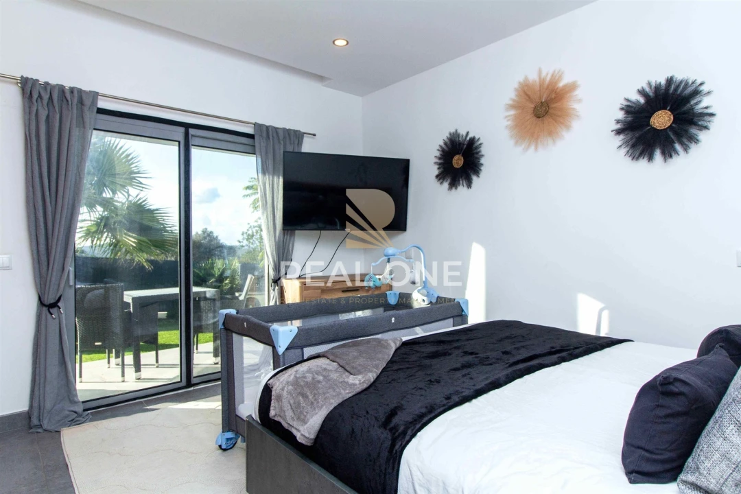 Moradia T4 para Venda em Paderne Foto 38