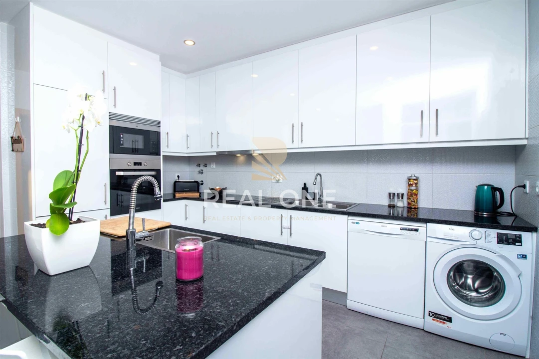 Moradia T4 para Venda em Paderne Foto 8