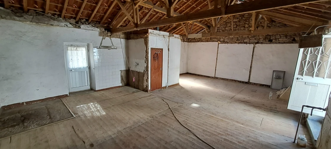 Moradia T2 para Venda em Miranda do Douro Foto 7