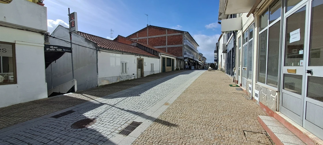 Moradia T2 para Venda em Miranda do Douro Foto 33