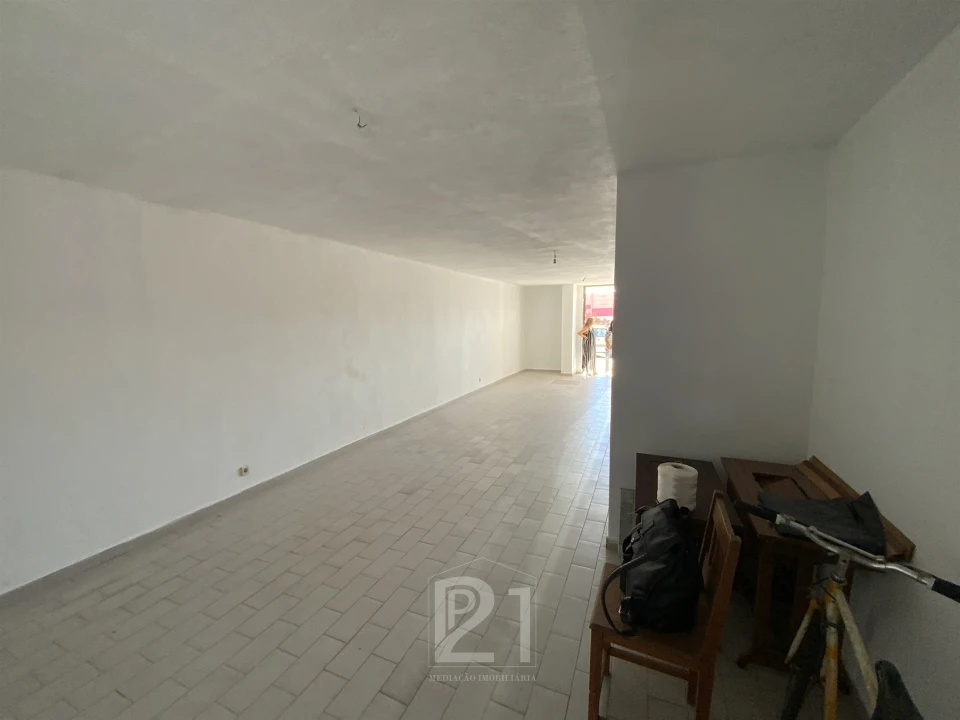 Garagem para Venda em Cacém e São Marcos Foto 8