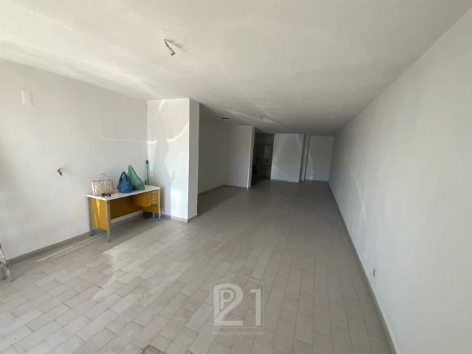 Garagem para Venda em Cacém e São Marcos Foto 2