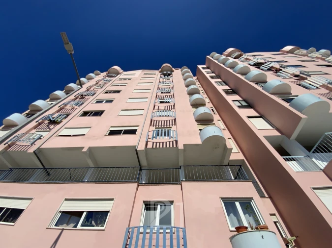 Garagem para Venda em Cacém e São Marcos Foto 10