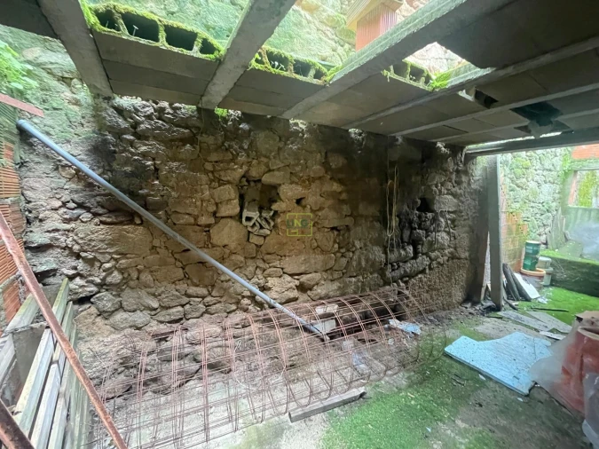 Moradia T1 para Venda em Póvoa de Rio de Moinhos e Cafede Foto 17
