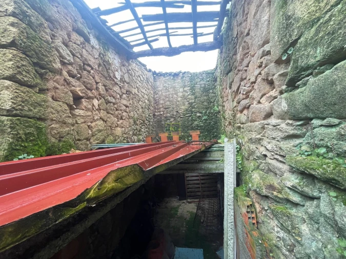 Moradia T1 para Venda em Póvoa de Rio de Moinhos e Cafede Foto 21