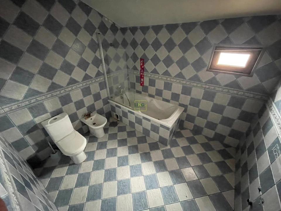 Moradia T5 para Venda em Orca Foto 21