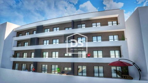 Apartamento T3 para Venda em Repeses e São Salvador