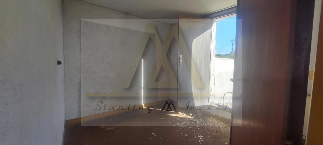 Moradia T3 para Venda em Retorta e Tougues Foto 11