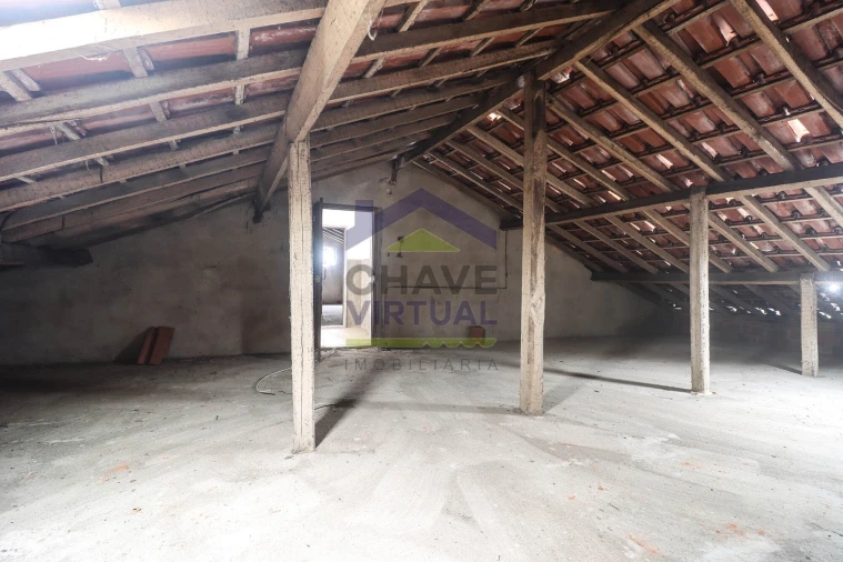 Moradia T4 para Venda em Bombarral e Vale Covo Foto 17