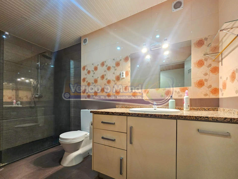 Apartamento T3 para Venda em Samora Correia Foto 14