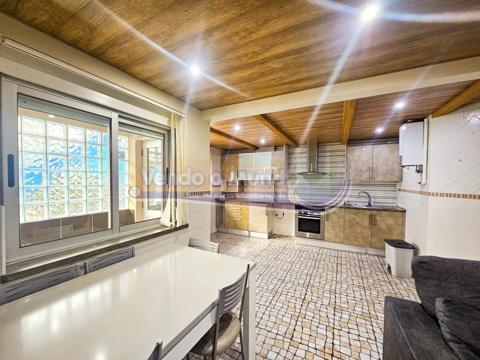 Apartamento T3 para Venda em Samora Correia Foto 2