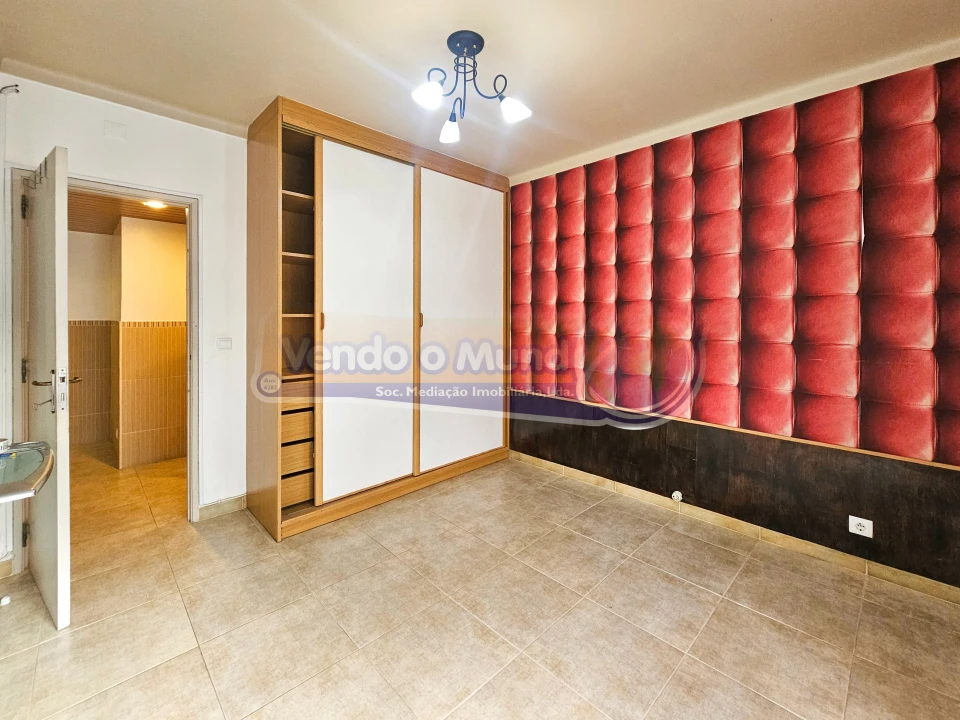 Apartamento T3 para Venda em Samora Correia Foto 11